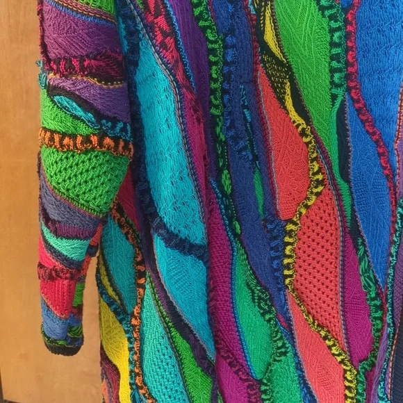 Embroidery Stitched Cuggi Coat Small - Picture 4 of 6